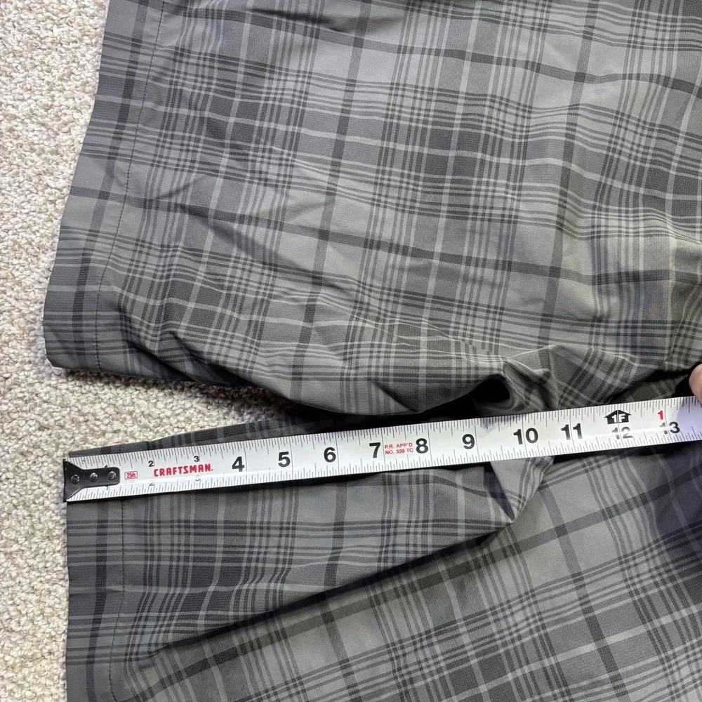 Nike Golf Shorts Mens‎ 32 Gray Plaid Dri-FIT Tour Performance Lightweight